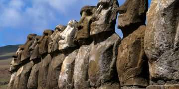 Biggest mystery over Easter Island’s heads finally solved as experts reveal the statues ‘WALKED’ into place Biggest mystery over Easter Island’s heads finally solved as experts reveal the statues ‘WALKED’ into place