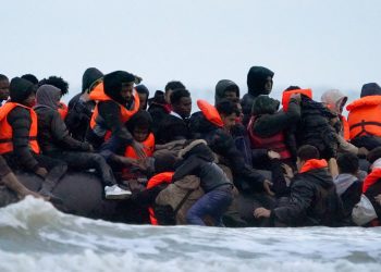 Billions wasted on migrant hotels as bungling Home Office sparks chaos and leaves communities under strain Billions wasted on migrant hotels as bungling Home Office sparks chaos and leaves communities under strain