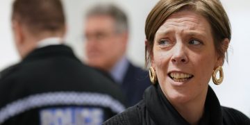 Grooming gang survivors demand Jess Phillips RESIGNS as safeguarding minister after ‘destroying trust’ in inquiry Grooming gang survivors demand Jess Phillips RESIGNS as safeguarding minister after ‘destroying trust’ in inquiry