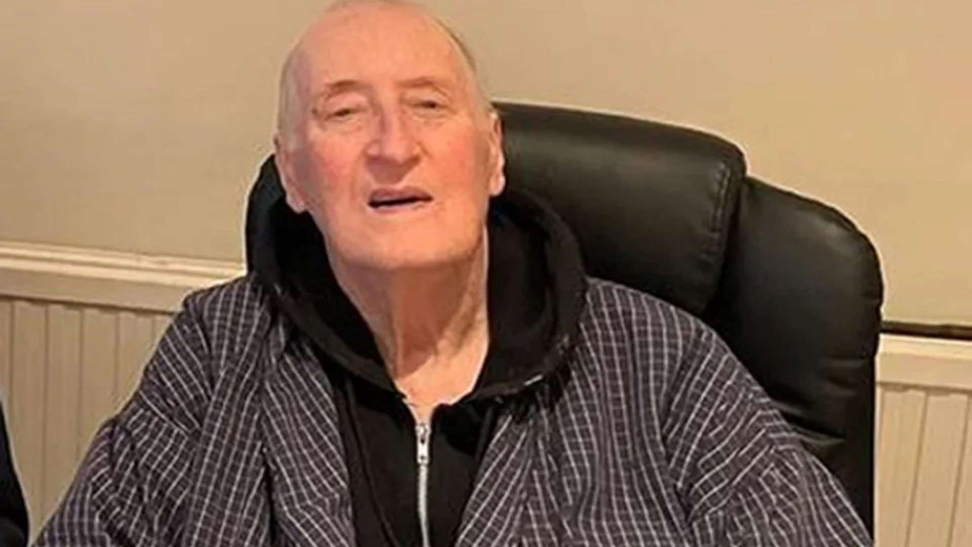 Pensioner, 85, dies after being attacked by another patient in hospital as man, 70, is arrested over ‘murder’