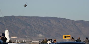 Watch Nasa’s ‘Son of Concorde’ supersonic plane of the future take off on maiden flight – complete with sonic ‘thump’ Watch Nasa’s ‘Son of Concorde’ supersonic plane of the future take off on maiden flight – complete with sonic ‘thump’