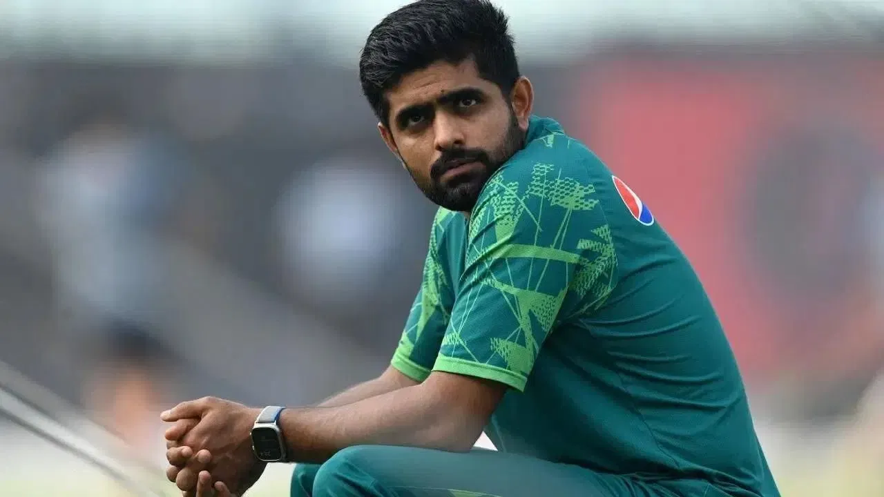 Breaking News: Pakistan's star batsman Babar Azam has been punished by ICC for this mistake