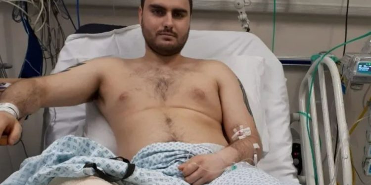 Darts pro who lost leg in ‘work accident’ fails in £1m compo bid after he asked docs to sever limb for ‘no good reason’ Darts pro who lost leg in ‘work accident’ fails in £1m compo bid after he asked docs to sever limb for ‘no good reason’