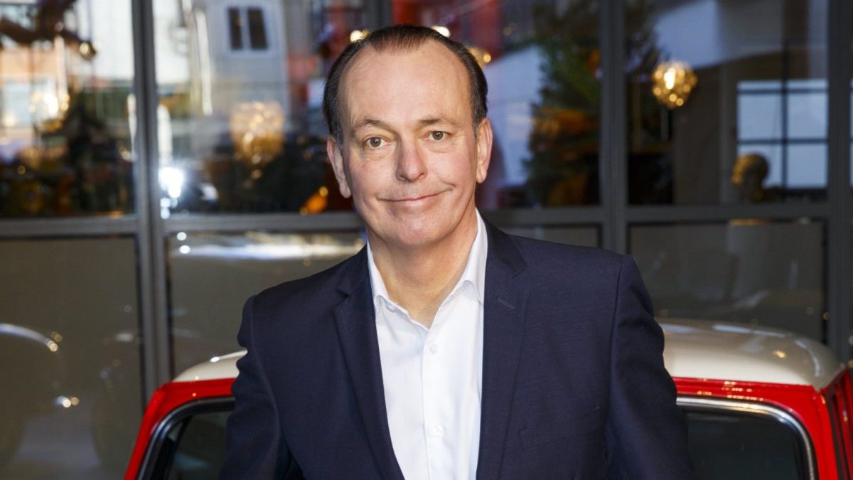 Former Top Gear presenter Quentin Willson dies aged 68 after battle with cancer