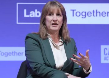 Should Reeves target salary sacrifice schemes for budget? VOTE NOW