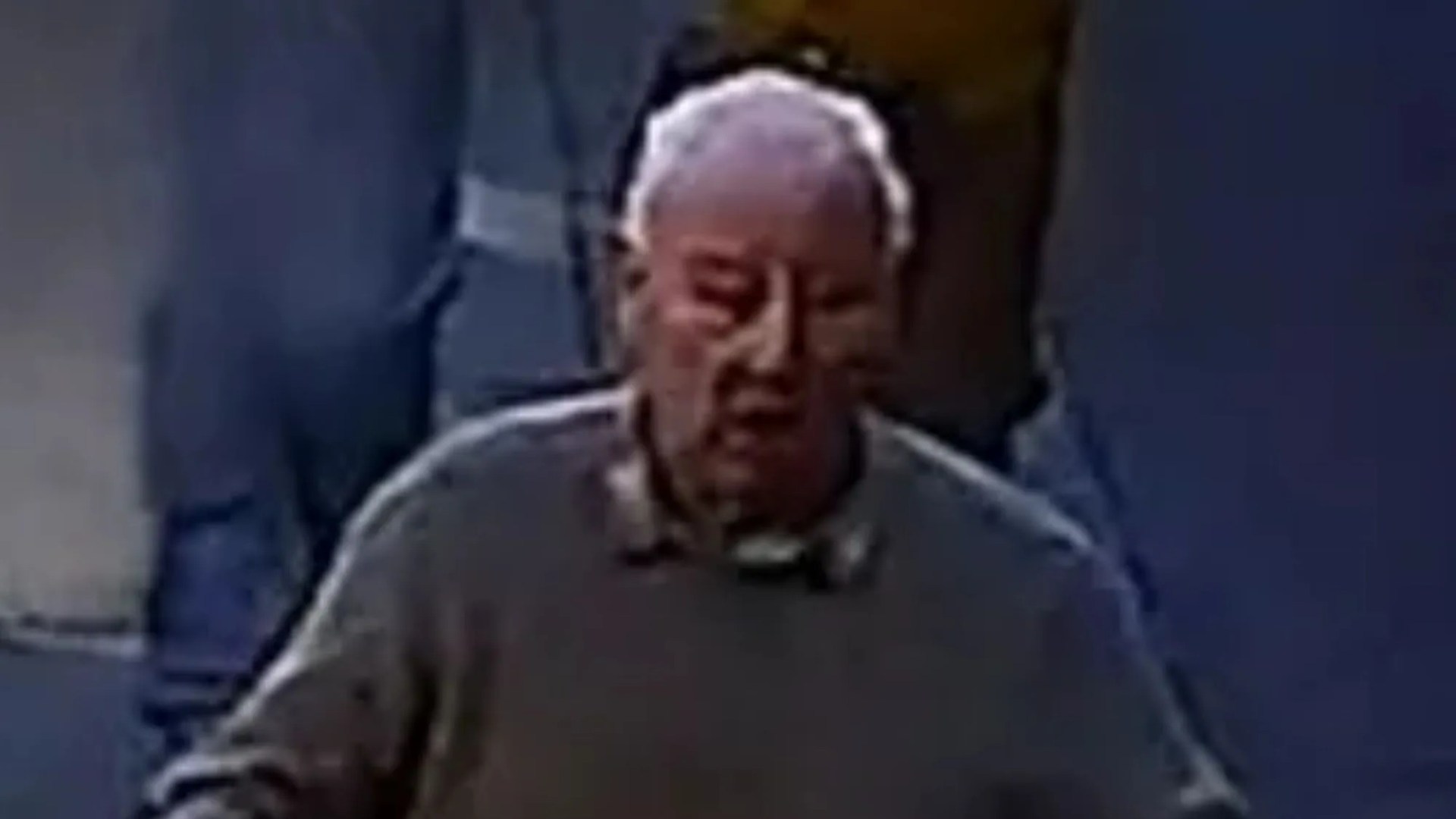 Urgent warning after child, 3, ‘approached & racially abused’ by man in popular shopping centre – as cops release CCTV