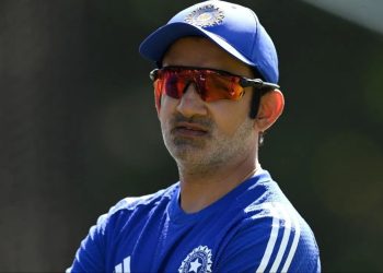 Video: Fans Insult Team India Head Coach Gautam Gambhir, Angry After Guwahati Test Defeat