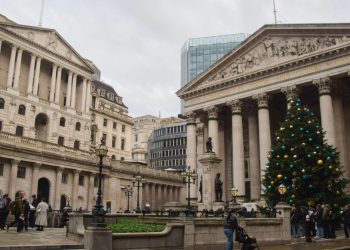 Britain’s economy is shrinking and our GDP is falling – Labour and Rachel Reeves have plunged country into deep freeze