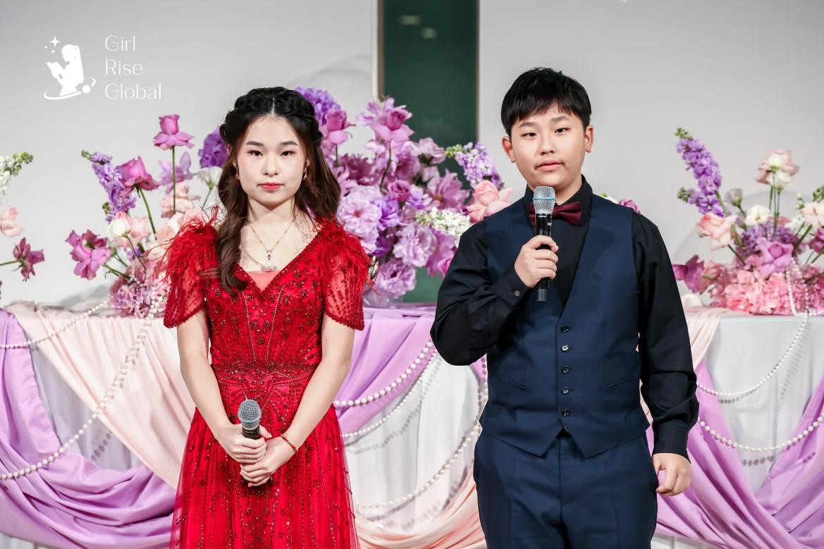 Youth Singer Uses Melodies to Light Hope Shirley Launches New Year Charity Concert for Global Girls' Education