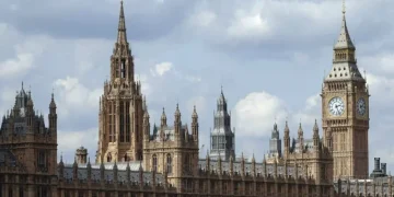 Social media overtakes newsbrands as primary news source for UK MPs