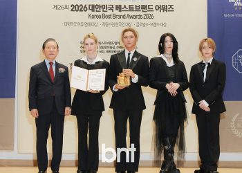 ‘K-POP’s First Genderless Idol Group’ XLOV Wins Global Hallyu Entertainment Award, Cementing Status as a Rising Global Icon ‘K-POP’s First Genderless Idol Group’ XLOV Wins Global Hallyu Entertainment Award, Cementing Status as a Rising Global Icon