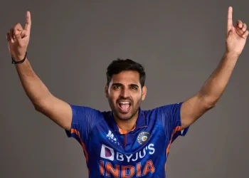 Breaking News: Bhuvneshwar Kumar's comeback in Team India after 1425 days, wears blue jersey after 4 years Breaking News: Bhuvneshwar Kumar’s comeback in Team India after 1425 days, wears blue jersey after 4 years